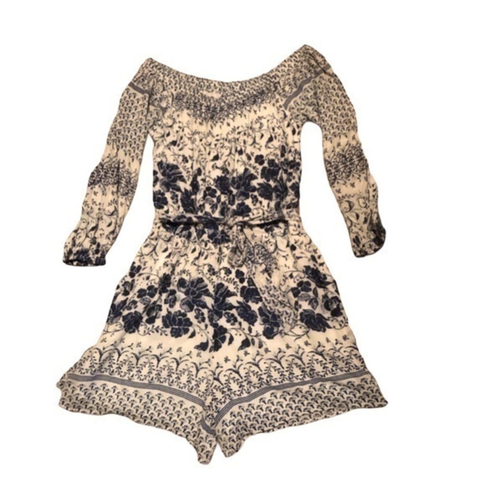 Anthropologie blue white romper NWT size s